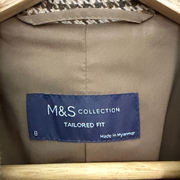 Women’s classic brown checked blazer - Picture 2 of 8